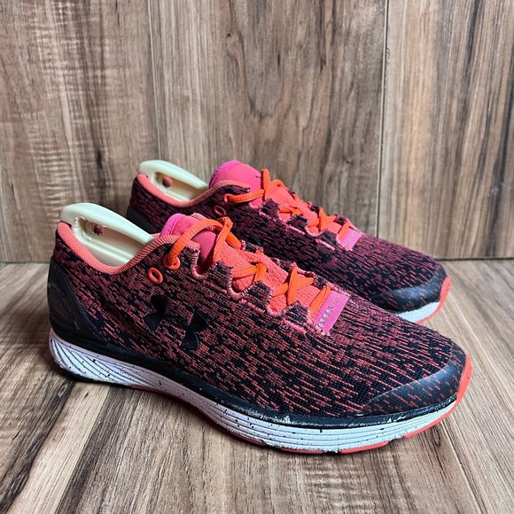 Under Armour Charged Bandit 3 BGS Kids Running Shoes Ombre Red Black Size 6.5Y - Picture 1 of 6